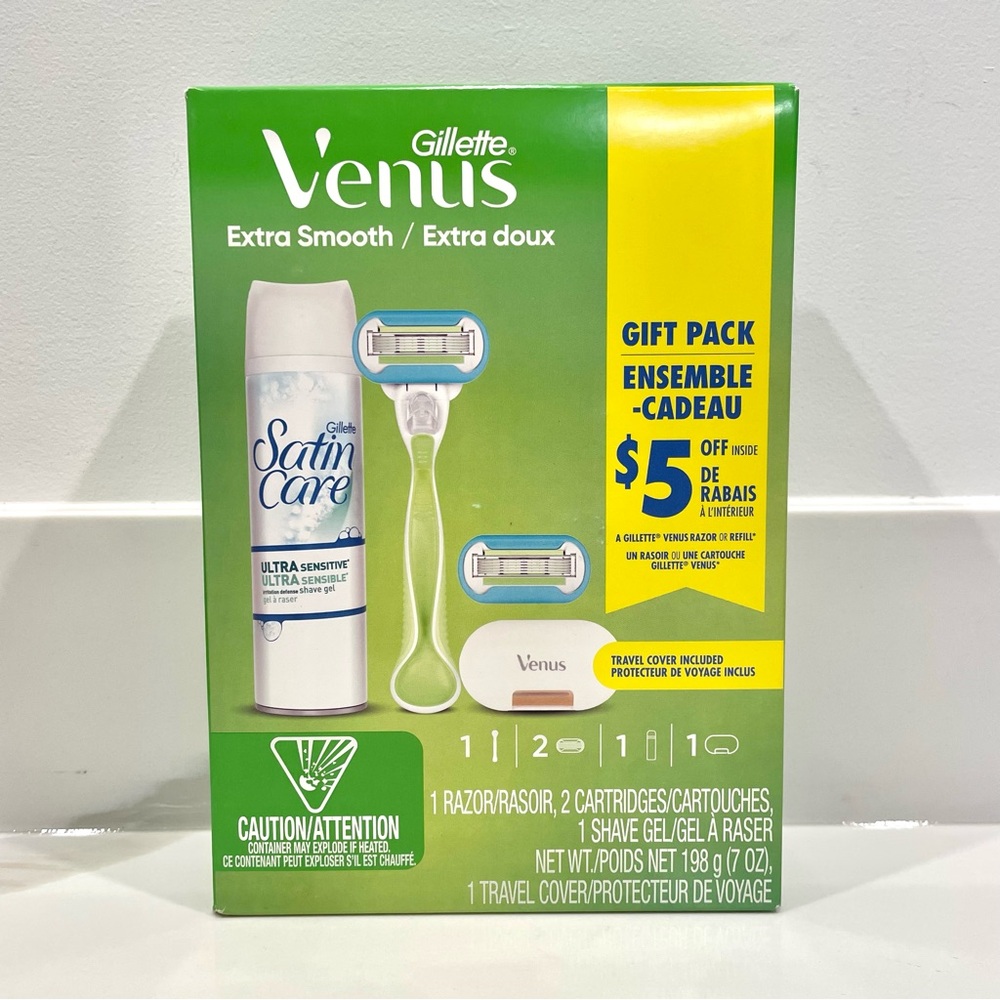 NEW Gillette Venus Extra Smooth Gift Pack (coupon not included)